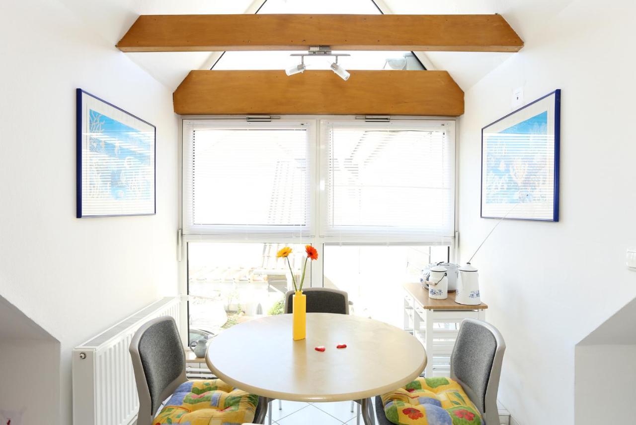 Apartment Ferienwohnung Am Georginenplatz Rostock
